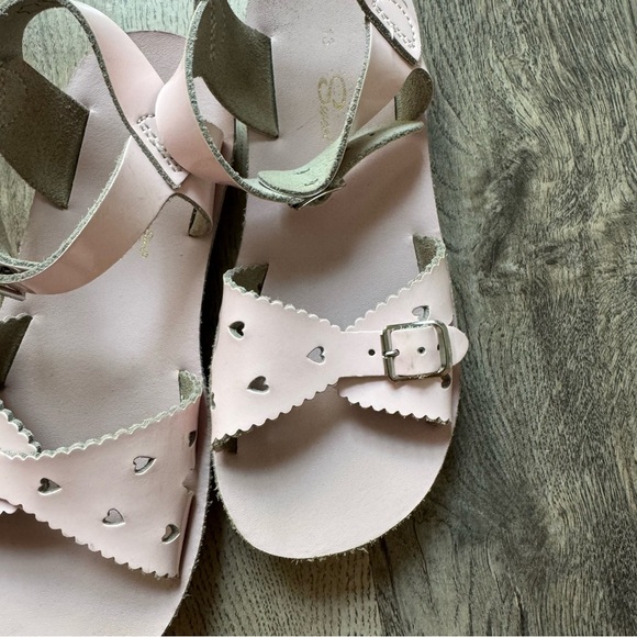 Salt Water Sandals Pink Sweetheart Children's Sandals size 13 - Picture 4 of 6